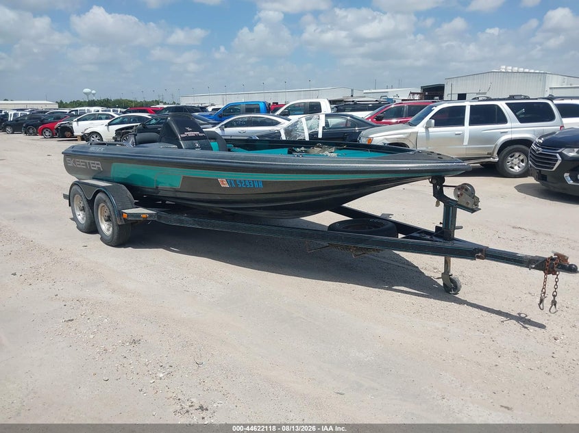 1994 SKEETER OTHER auction photo 1