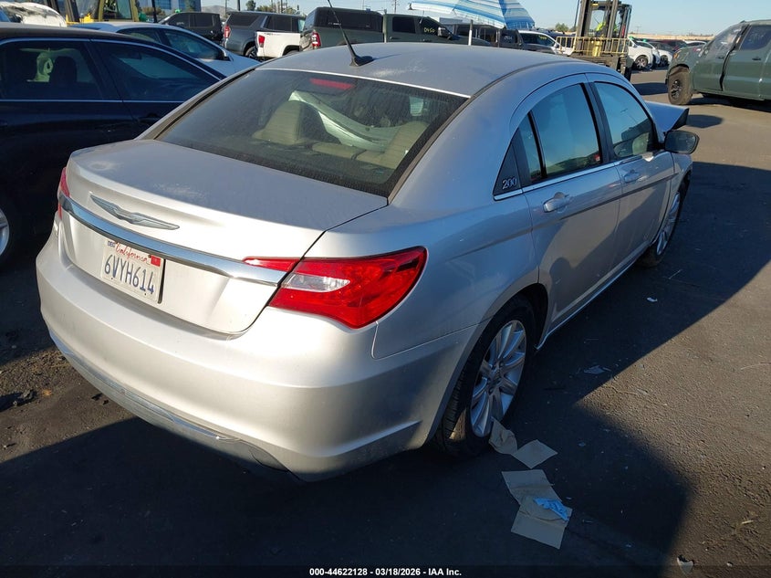 2011 Chrysler 200 Touring