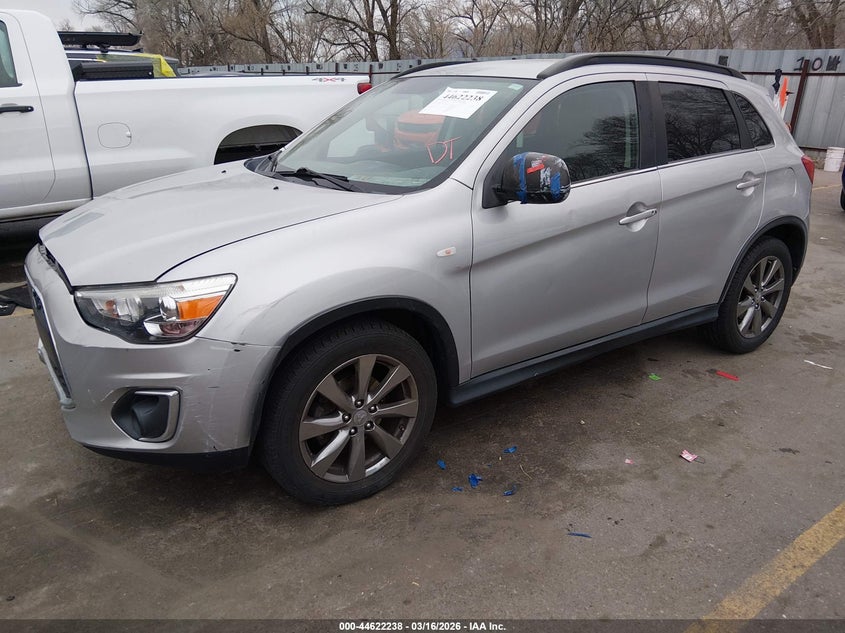 2013 Mitsubishi Outlander Sport Le
