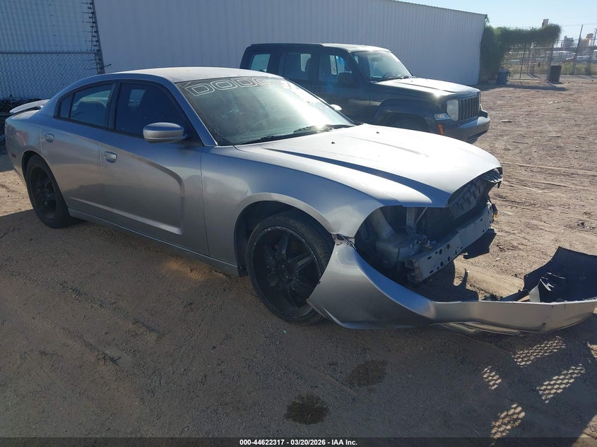 2013 DODGE CHARGER SE