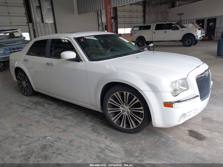 2010 Chrysler 300C V8