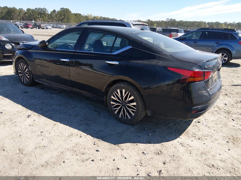 2023 Nissan Altima Sv Fwd