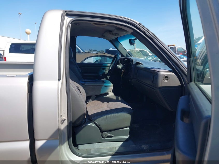 2004 Chevrolet Silverado 1500 Work Truck