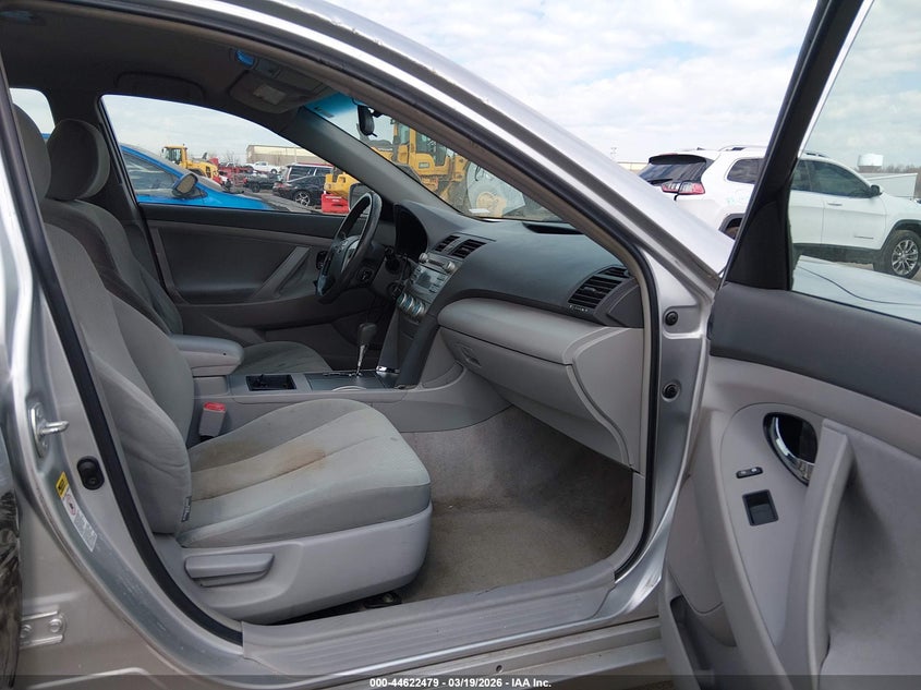 2009 Toyota Camry Le