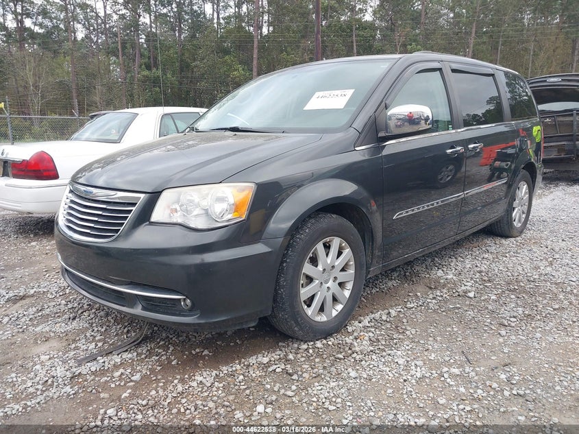 2012 Chrysler Town & Country Touring-L