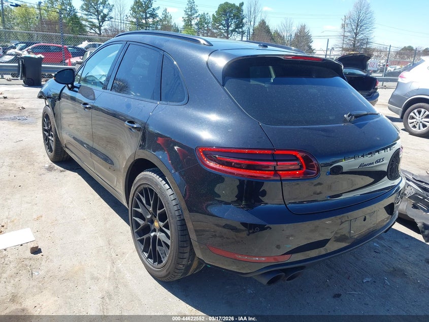 2018 Porsche Macan Gts