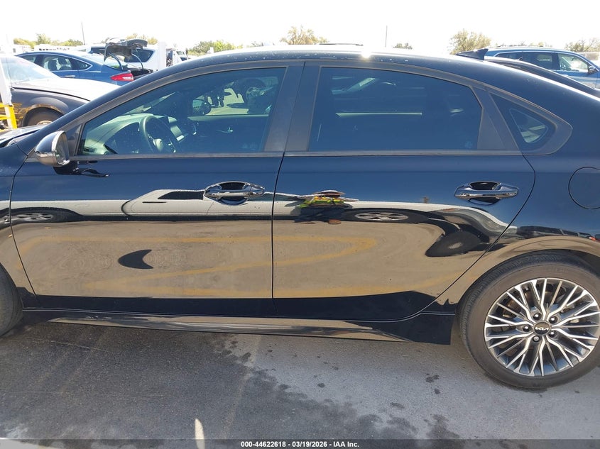 VIN 3KPF54ADXRE779433 2024 KIA FORTE GT-LINE