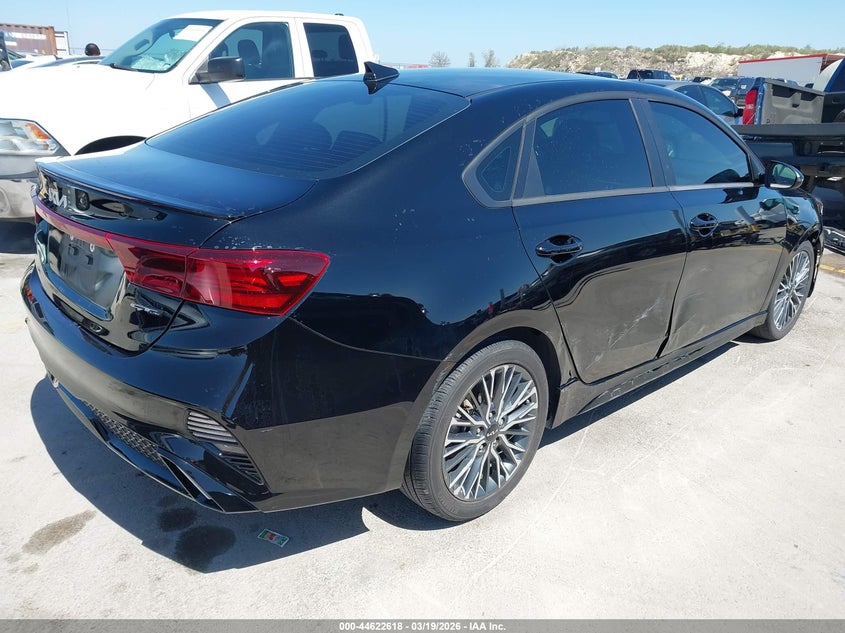 VIN 3KPF54ADXRE779433 2024 KIA FORTE GT-LINE