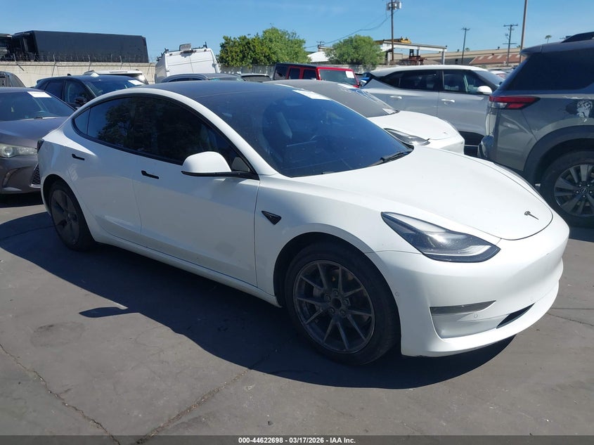 2022 Tesla Model 3 Rear-Wheel Drive