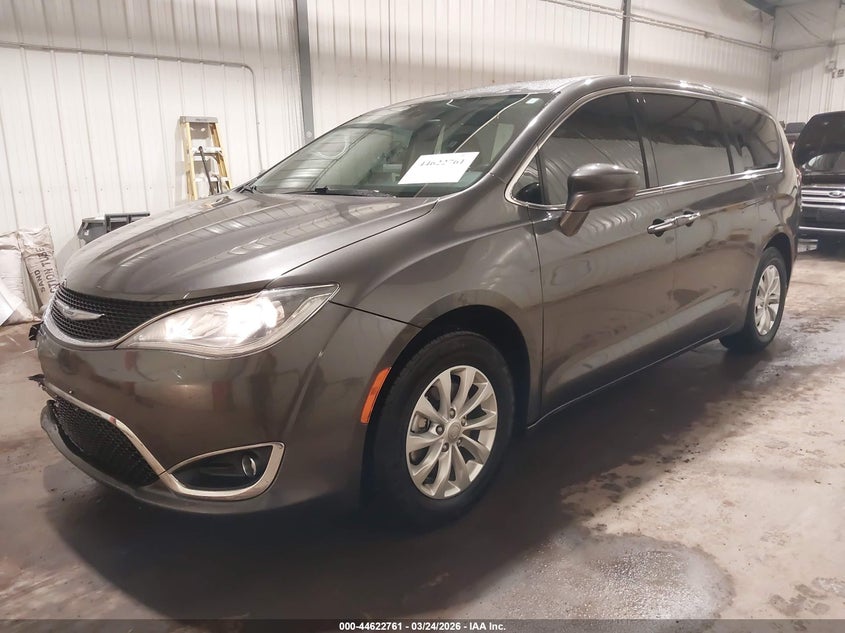 2019 Chrysler Pacifica Touring Plus