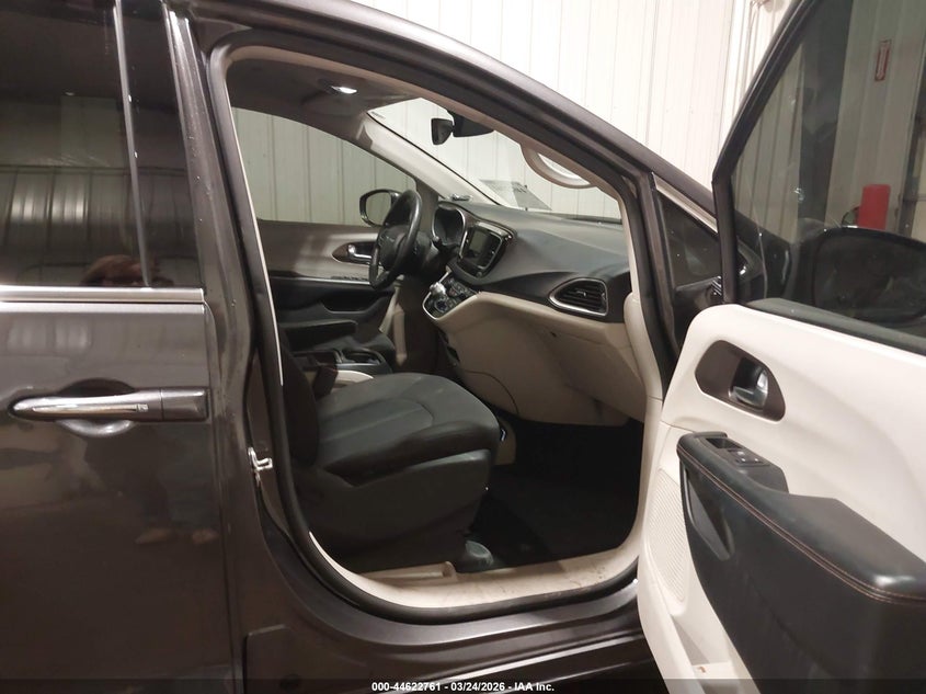 2019 Chrysler Pacifica Touring Plus