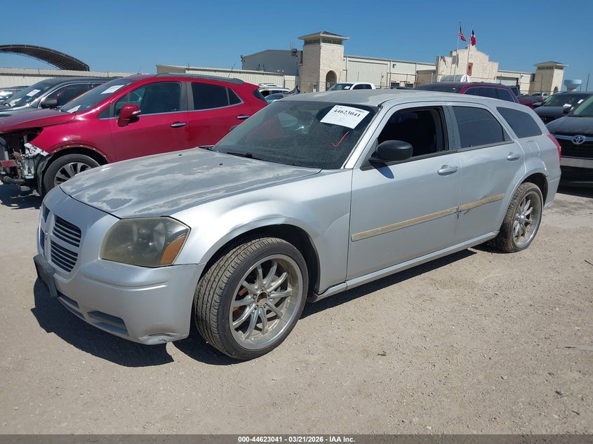 2D4FV48T65H621945 2005 Dodge Magnum Se photo 1
