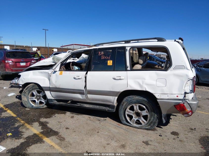 1999 Toyota Land Cruiser VIN: JT3HT05J3X0070490 Lot: 44623050