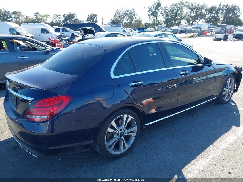 2015 Mercedes-Benz C 300
