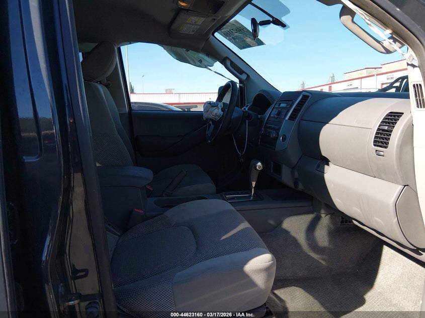 2012 Nissan Frontier Sv