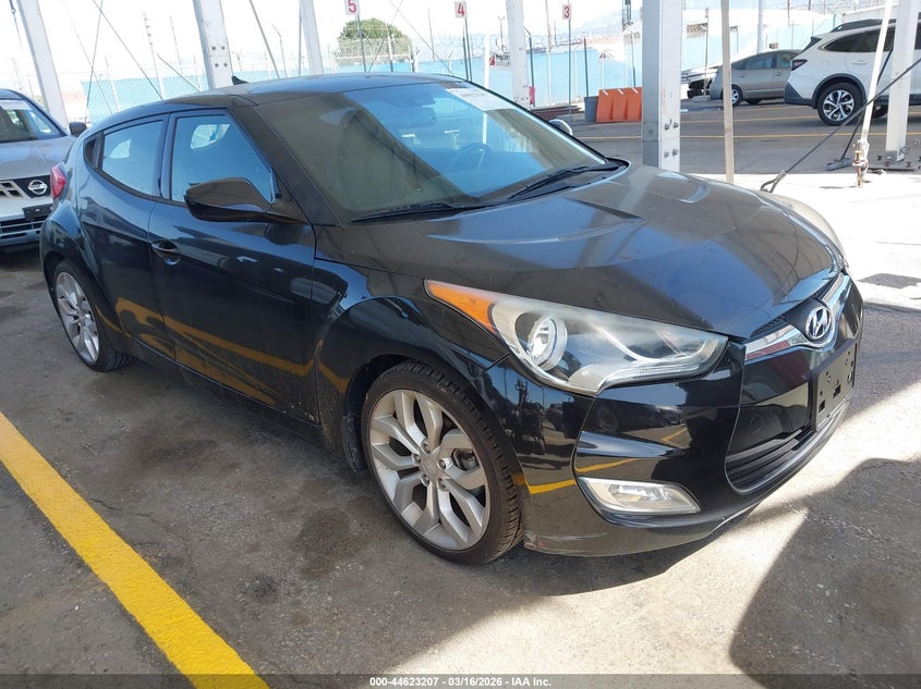 2013 HYUNDAI VELOSTER BASE W/BLACK