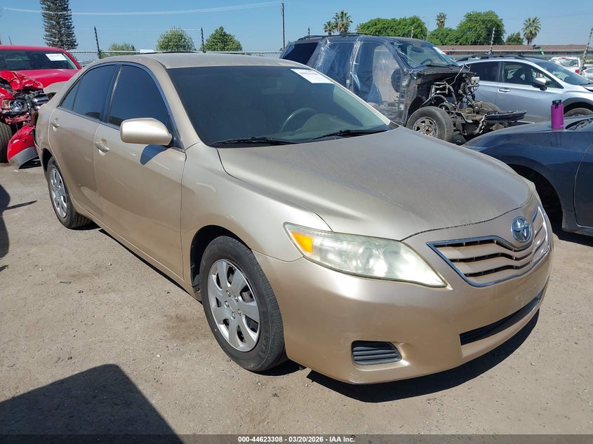 2010 Toyota Camry Le