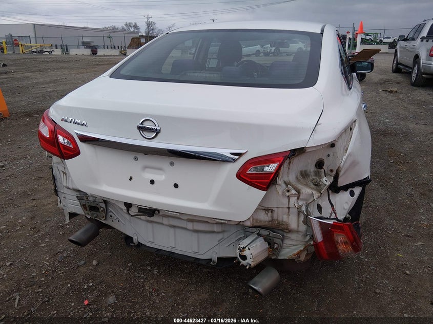 AtlanticExpress - Nissan Altima