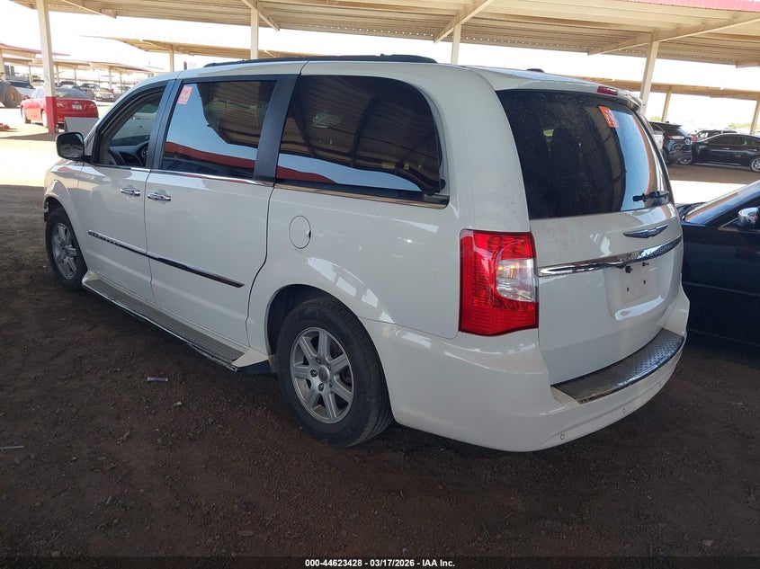 2011 Chrysler Town & Country Touring