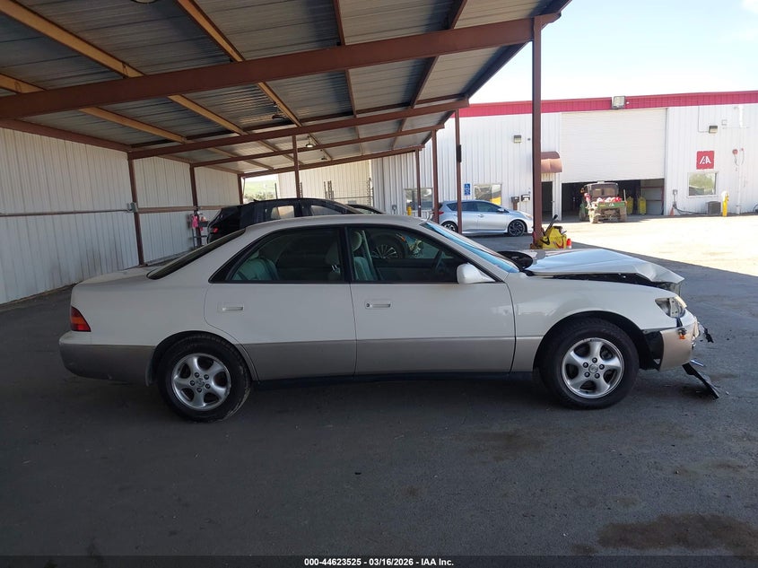 1998 Lexus Es 300 VIN: JT8BF28G2W0108101 Lot: 44623525