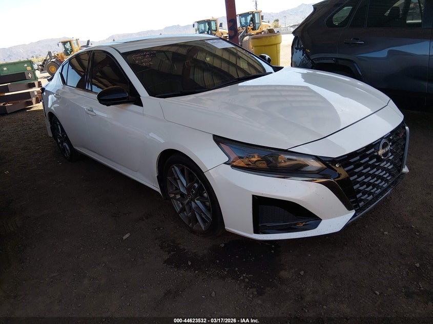 2023 Nissan Altima Sr Vc-Turbo Fwd