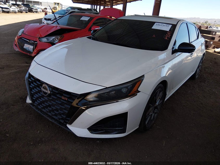 2023 Nissan Altima Sr Vc-Turbo Fwd