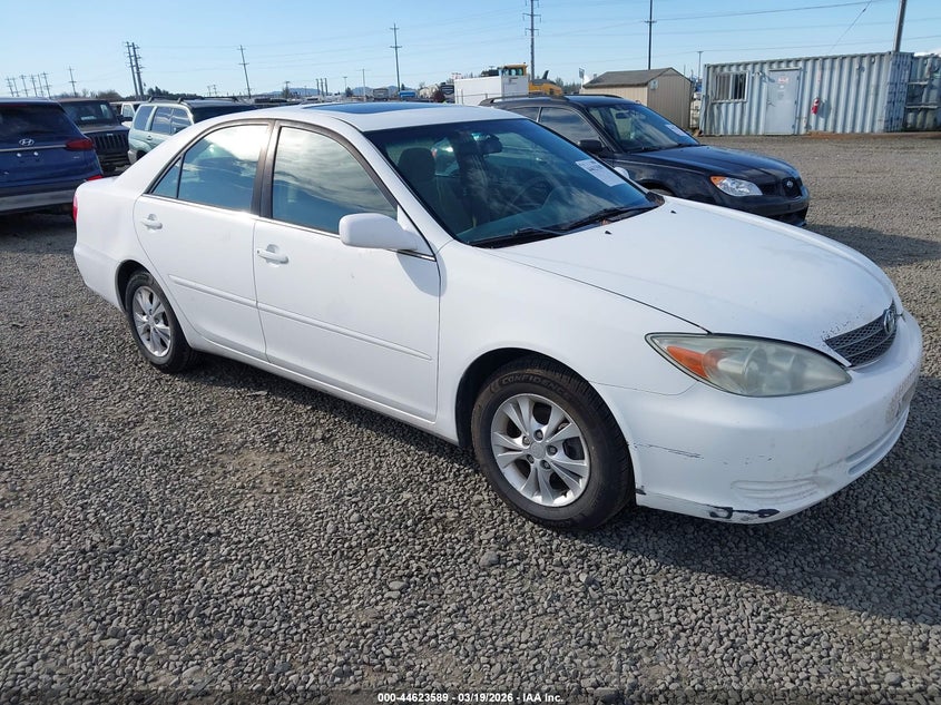 2004 Toyota Camry Le V6