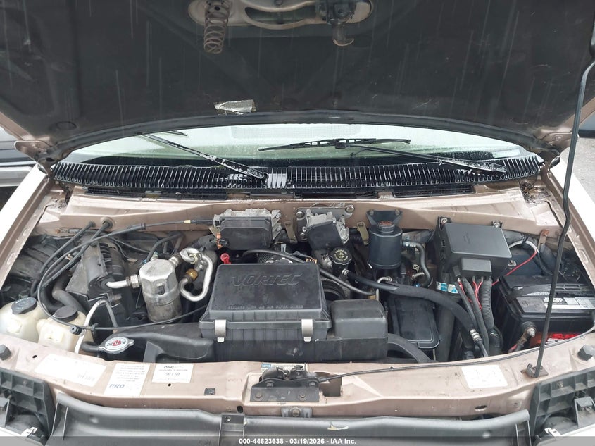 1996 Chevrolet Astro VIN: 1GBDM19W3TB188402 Lot: 44623638