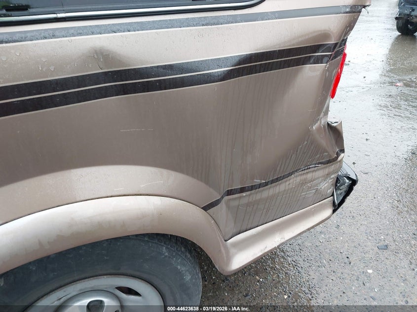 1996 Chevrolet Astro VIN: 1GBDM19W3TB188402 Lot: 44623638