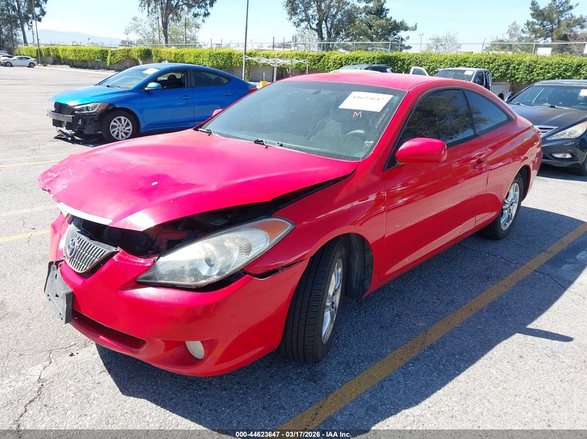 2005 Toyota Camry Solara Se
