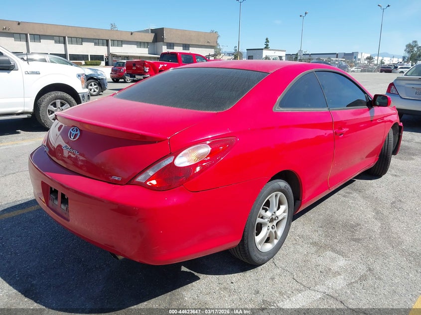 2005 Toyota Camry Solara Se