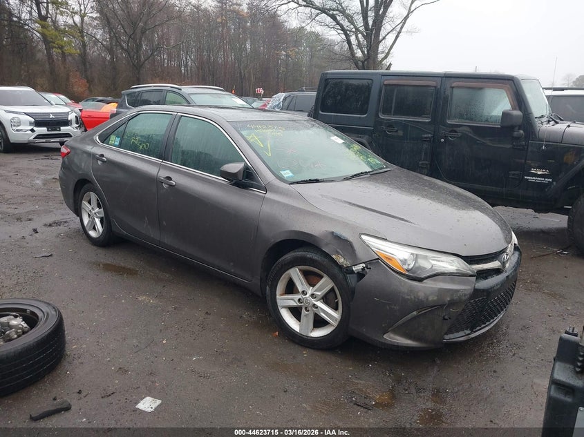 2015 Toyota Camry Xse