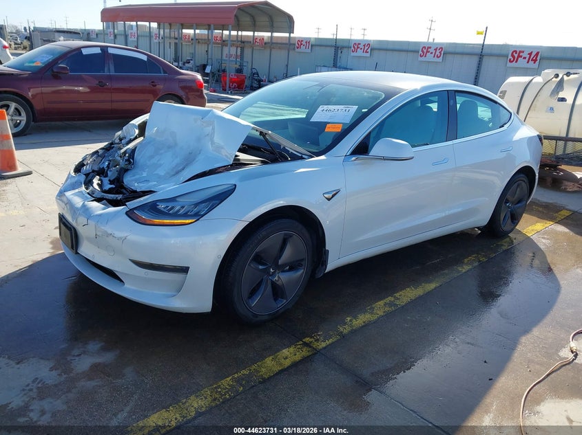 Vin: 5yj3e1eaxlf710079, lot: 45120709, tesla model 3 standard range plus rear-wheel drive/standard range rear-wheel drive 20202