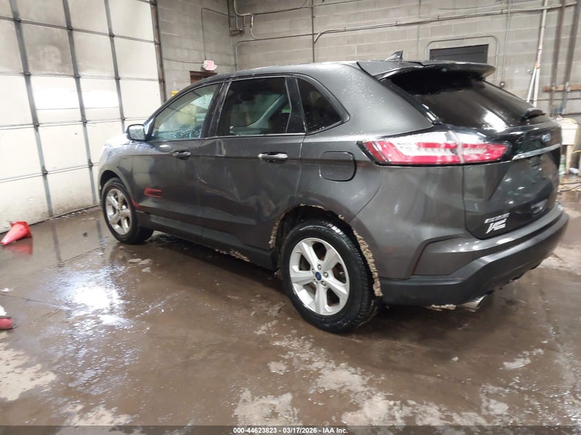 2020 Ford Edge Se