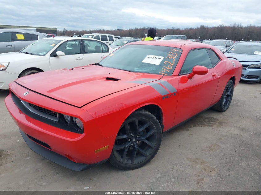 2010 Dodge Challenger Se