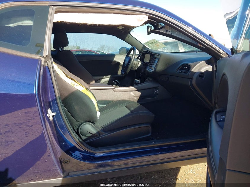 2017 Dodge Challenger Sxt