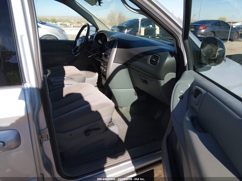 2006 Chrysler Town & Country Touring
