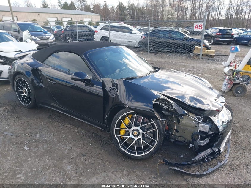 2018 Porsche 911 Turbo/Turbo S