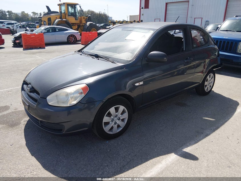 2010 Hyundai Accent Gs