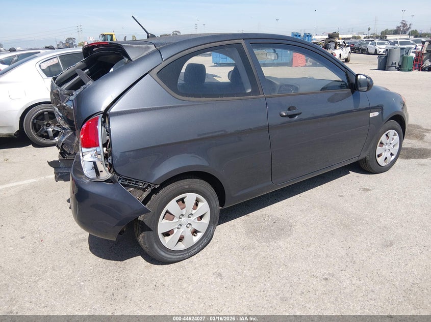 2010 Hyundai Accent Gs