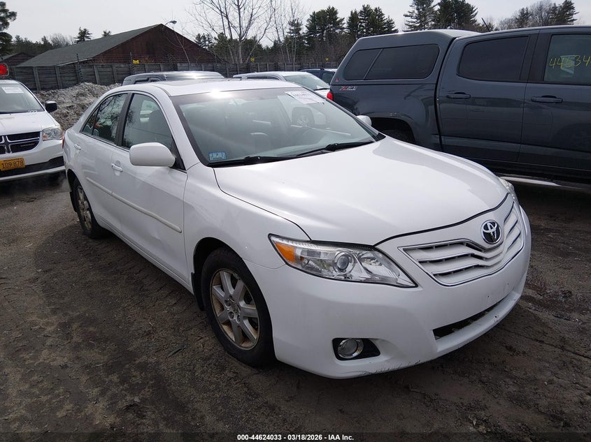 2011 Toyota Camry Xle V6