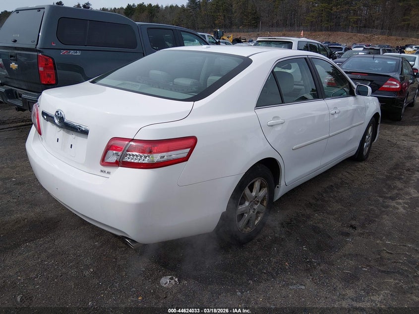 2011 Toyota Camry Xle V6