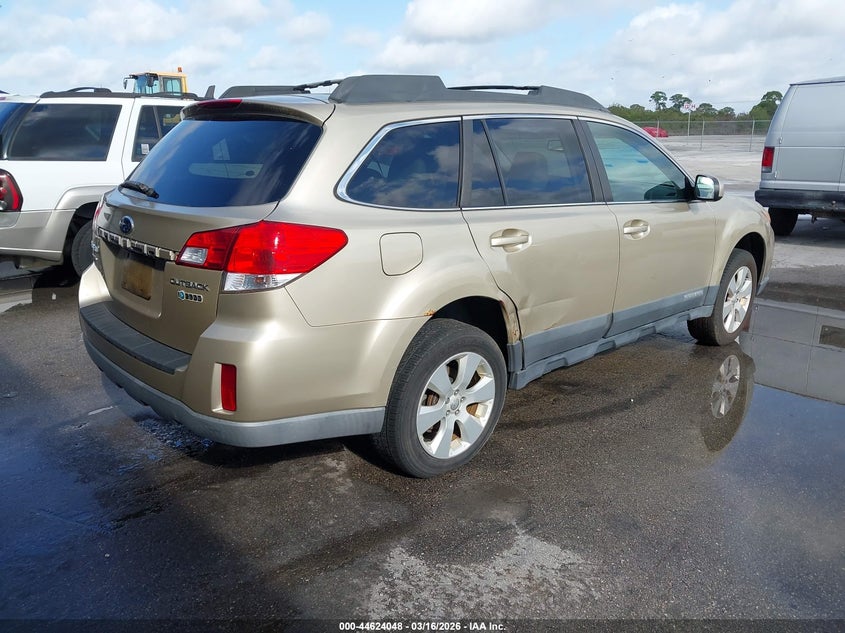 2010 Subaru Outback 2.5I Limited