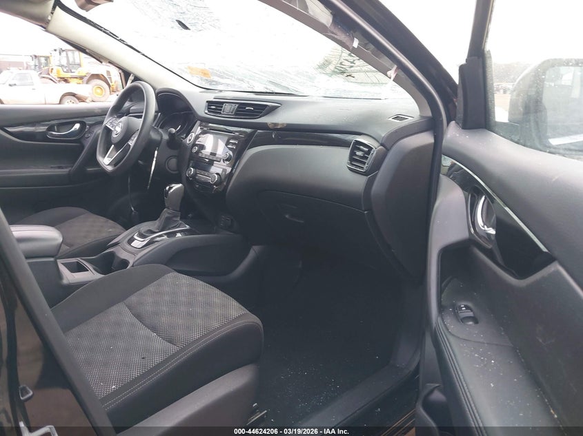 2018 Nissan Rogue Sport Sv