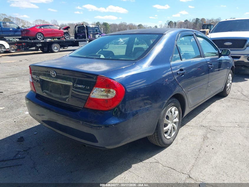 2004 Toyota Camry Le