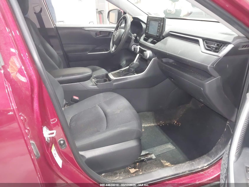 2019 Toyota Rav4 Hybrid Le