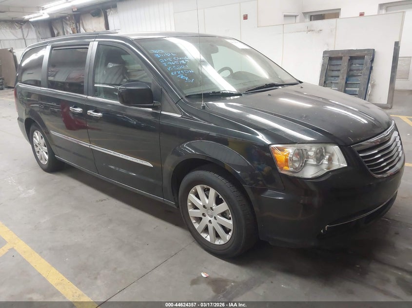 2015 Chrysler Town & Country Touring