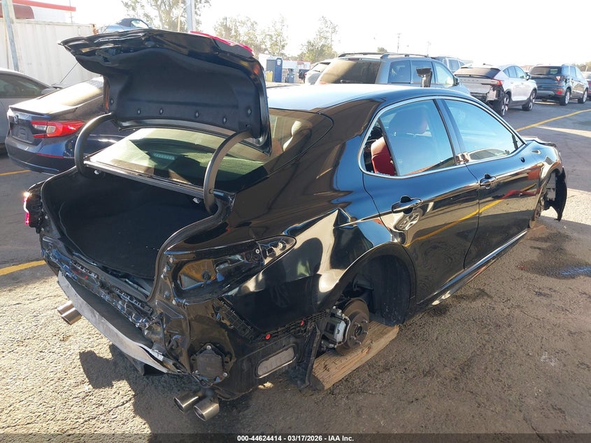 2021 Toyota Camry Xse