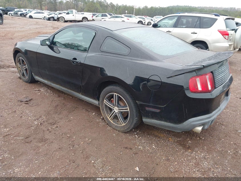 2010 Ford Mustang V6