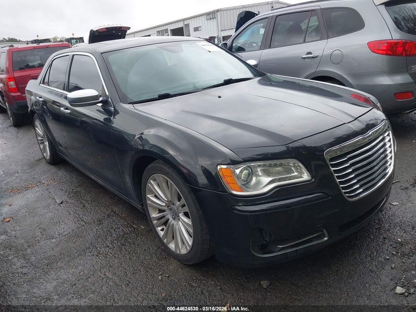 2013 Chrysler 300C John Varvatos Luxury Edition